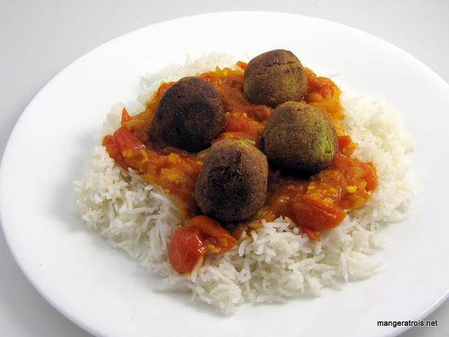 Kofa Balls with Indian Tomato Sauce