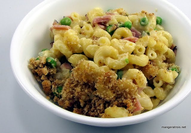 Ham and Cheese Macaroni Bake with Peas