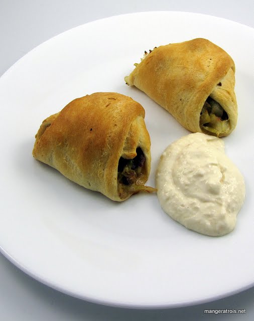 Crescent Cabbage and Beef Bundles